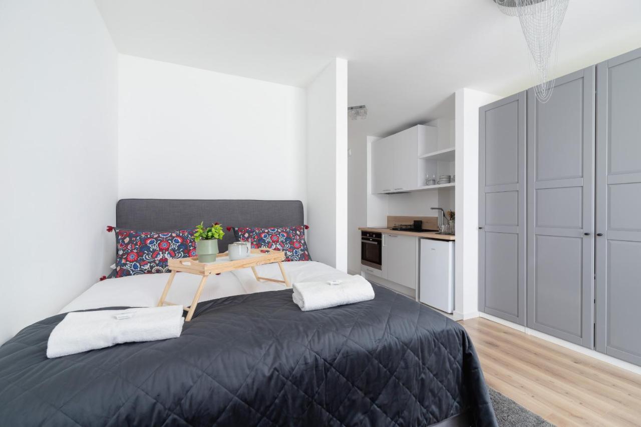 Elegant Pet-Friendly Studio In Krakow By Noclegi Renters Exterior foto