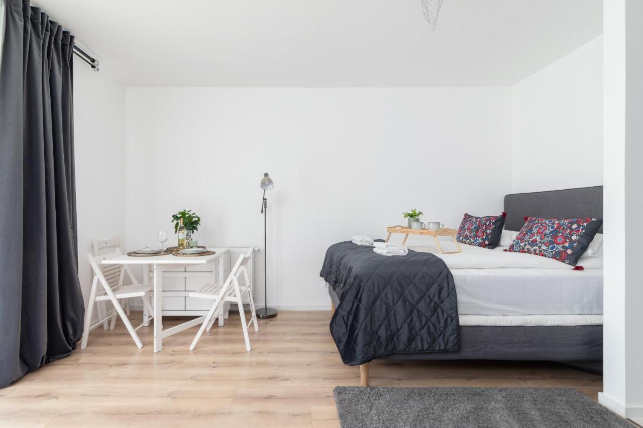 Elegant Pet-Friendly Studio In Krakow By Noclegi Renters Exterior foto
